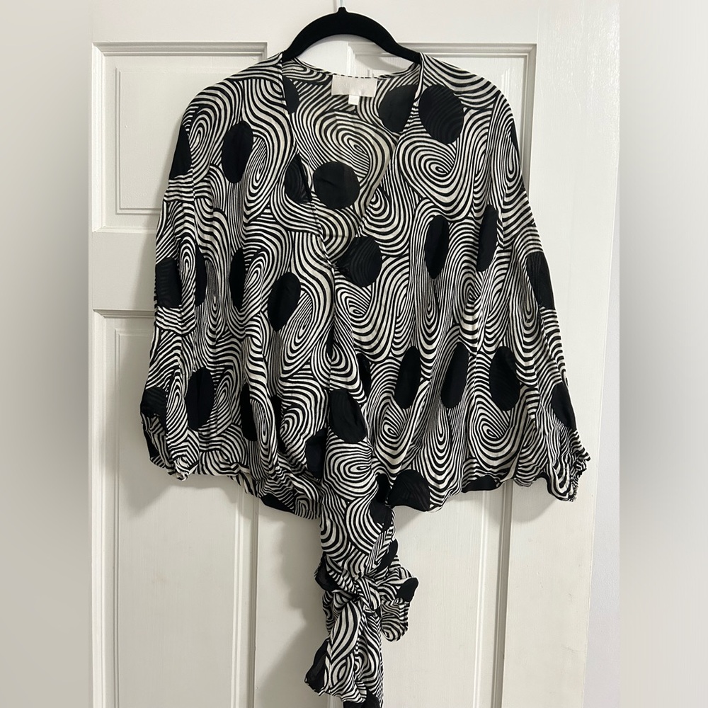 Alexis blouse black and white size XS/S